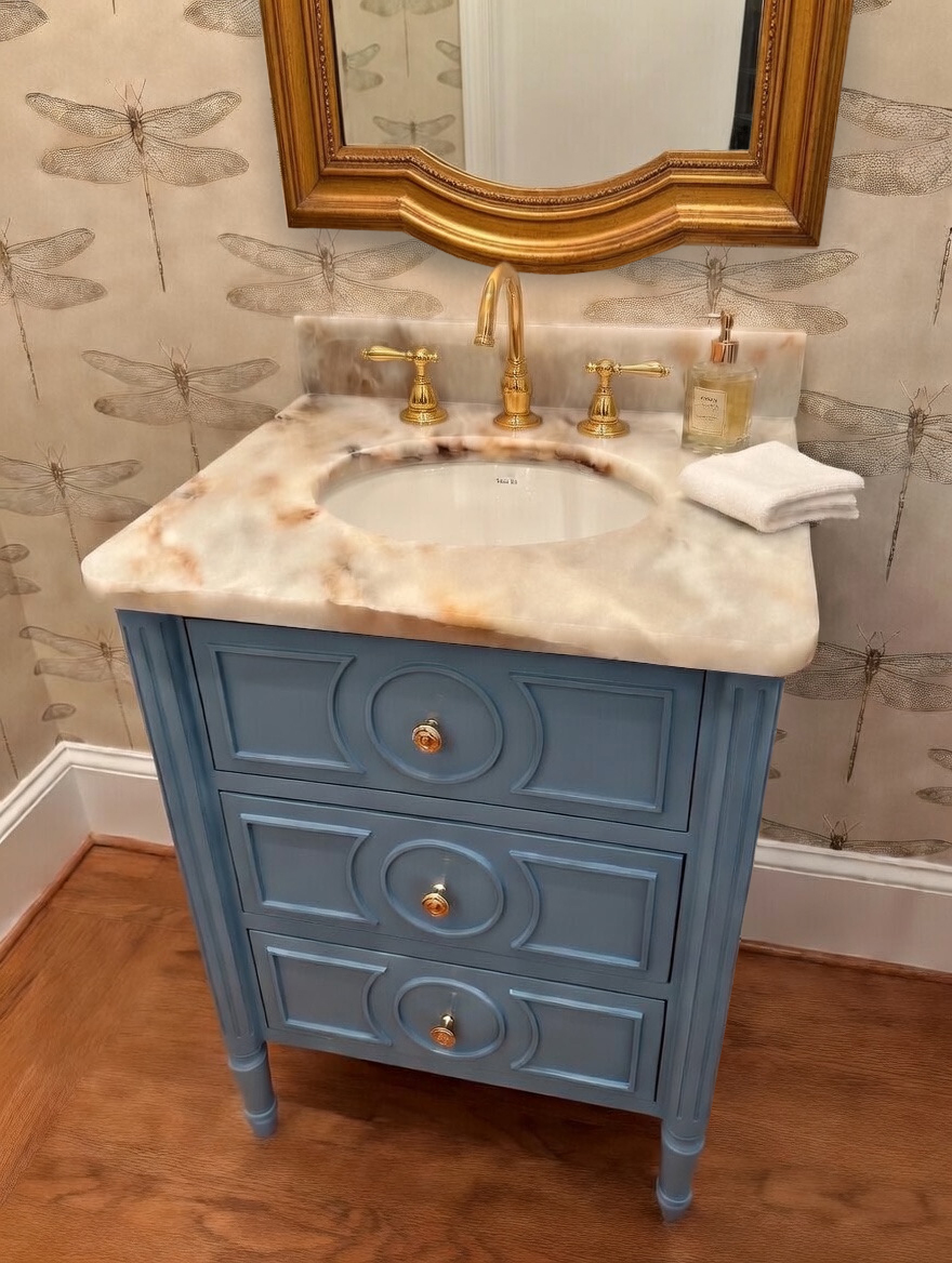 Onyx crystallo quartzite vanity