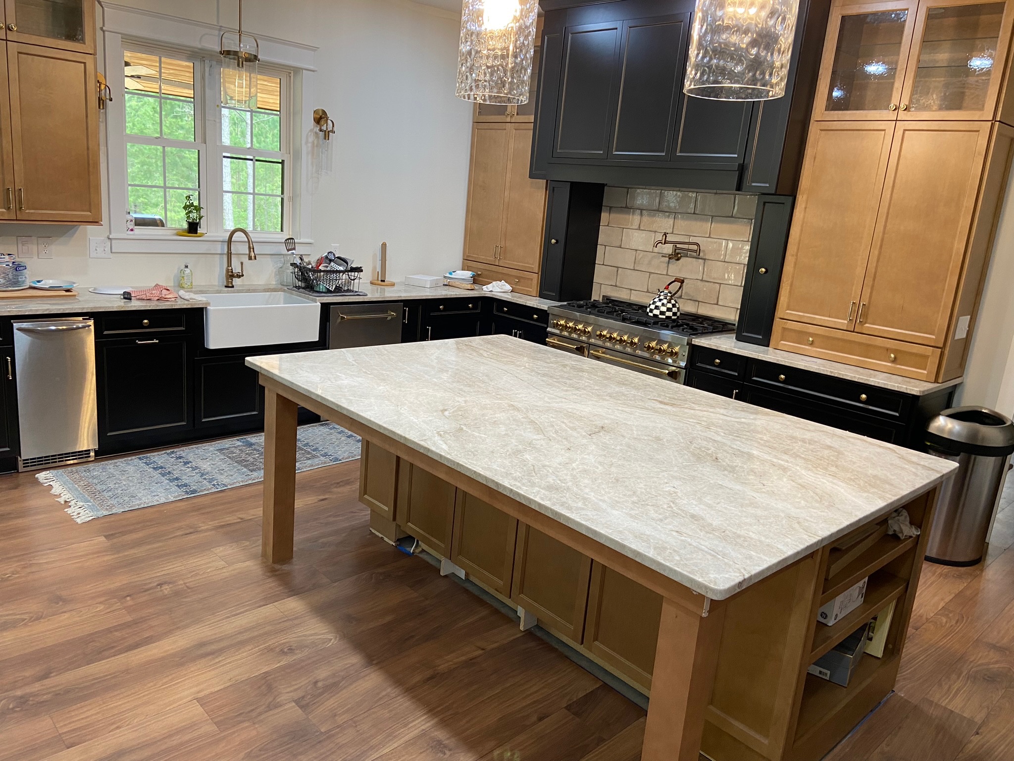Cream granite kitchen design